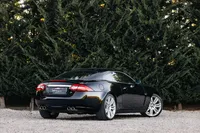 Jaguar-XK detalhes 1