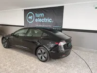 Tesla-Model 3 detalhes 1