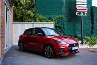 Suzuki-Swift detalhes 1