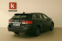 Toyota-Avensis detalhes 1