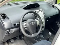 Toyota-Yaris detalhes 2