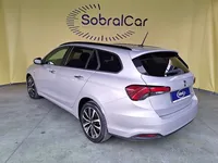 Fiat-Tipo Station Wagon detalhes 2