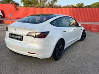 Tesla-Model 3 detalhes 1
