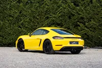 Porsche-718 Cayman detalhes 1