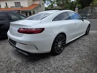 Mercedes-Benz-E 220 detalhes 2