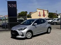 Toyota-Yaris Imagem Principal