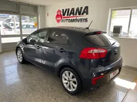 Kia-Rio detalhes 1