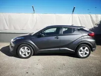 Toyota-C-HR detalhes 1