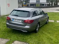 Mercedes-Benz-C 300 detalhes 1