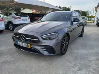 Mercedes-Benz-E 300 detalhes 2