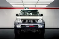Toyota-Land Cruiser detalhes 2