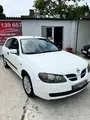 Nissan-Almera detalhes 2