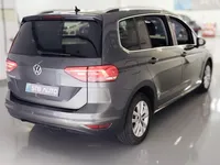 Volkswagen-Touran detalhes 1