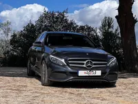 Mercedes-Benz-C 300 detalhes 1