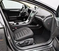 Ford-Mondeo SW detalhes 1