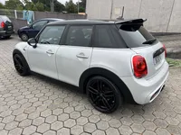 Mini-Cooper SD detalhes 2