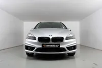 BMW-216 Gran Tourer detalhes 2