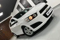 Chevrolet-Aveo detalhes 1