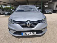 Renault-Megane Sport Tourer detalhes 1