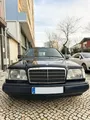 Mercedes-Benz-300 detalhes 1
