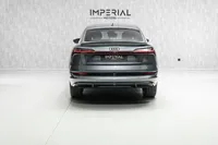 Audi-e-tron Sportback detalhes 2