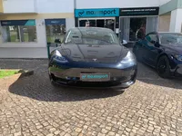 Tesla-Model 3 detalhes 1