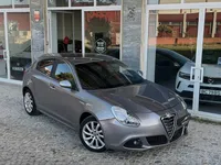 Alfa Romeo-Giulietta detalhes 2