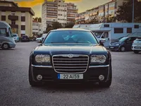 Chrysler-300 C detalhes 1
