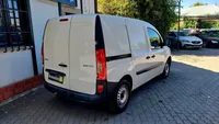 Mercedes-Benz-Citan detalhes 2