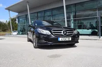 Mercedes-Benz-E 300 detalhes 2
