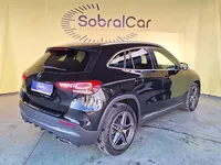Mercedes-Benz-GLA 180 detalhes 2