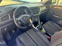 Volkswagen-T-Roc detalhes 1
