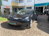 Tesla-Model 3 detalhes 2