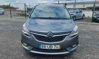 Opel-Zafira detalhes 2