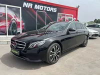 Mercedes-Benz-E 300 detalhes 1