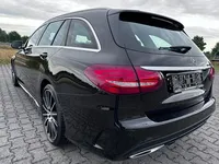 Mercedes-Benz-C 300 detalhes 2