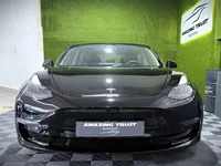 Tesla-Model 3 detalhes 1