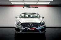 Mercedes-Benz-CLA 220 detalhes 2