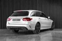 Mercedes-Benz-C 300 detalhes 2