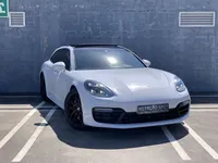 Porsche-Panamera Sport Turismo detalhes 2