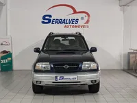 Suzuki-Grand Vitara detalhes 1