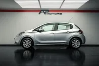 Peugeot-208 detalhes 1