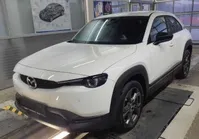 Mazda-MX-30 detalhes 1