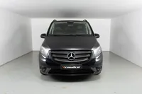Mercedes-Benz-Vito Tourer detalhes 1