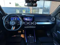 Mercedes-Benz-EQB detalhes 2
