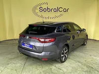 Renault-Mégane Sport Tourer detalhes 2