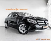 Mercedes-Benz-GLA 180 Imagem Principal