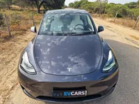 Tesla-Model Y detalhes 2