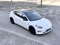Tesla-Model 3 detalhes 1