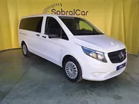 Mercedes-Benz-Vito Tourer detalhes 1